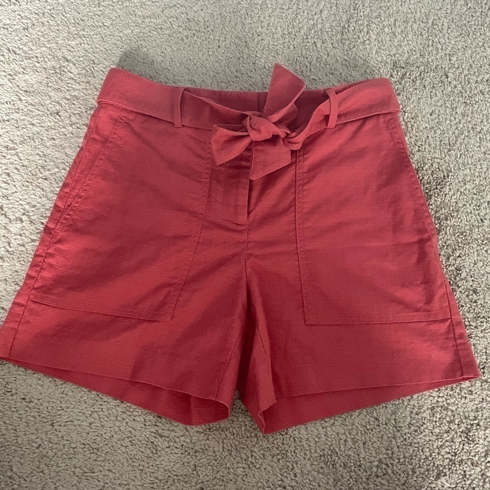 Ann Taylor pink shorts size 0